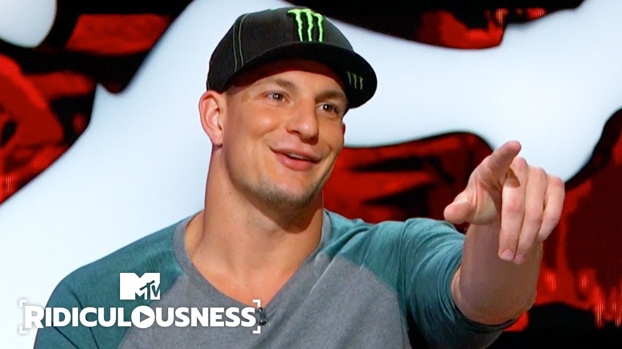 Rob "Gronk" Gronkowski Knows How to Manage His 💰Ridiculousness
