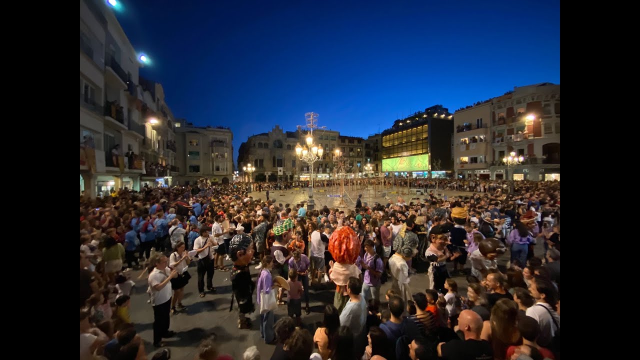 🔴  DIRECTE -  Les Completes, tronada i focs a l'antiga #SANTPERE2022