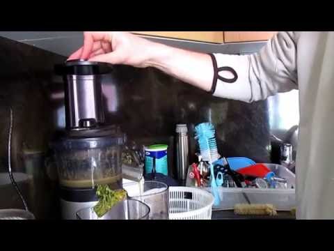 Panasonic Juicer - MJ-DJ01 Doovi