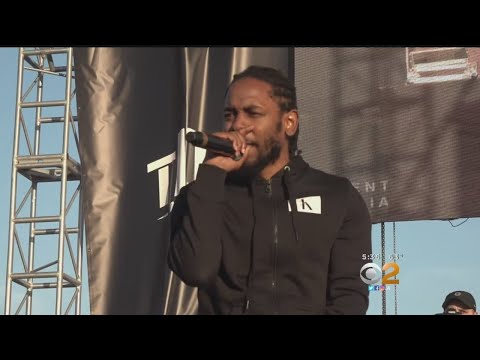 Video: Kendrick Lamar xalis sərvəti: Wiki, Evli, Ailə, Toy, Maaş, Qardaşlar