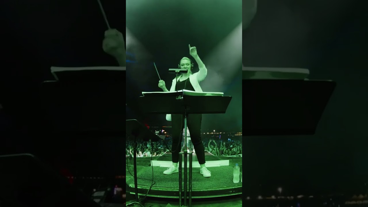 SYNTHONY   Savage Freaks I SYNTHONY Savage : Des monstres. I SYNTHONY Savage: Dziwaki.       