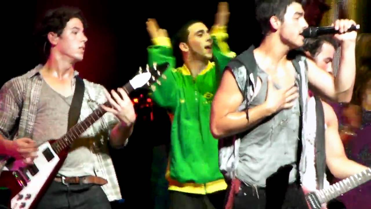 jonas brothers live in concert world tour 2010