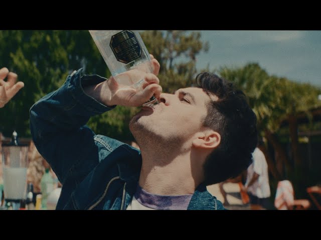 Panic! At The Disco - Sugar Soaker (Official Video)