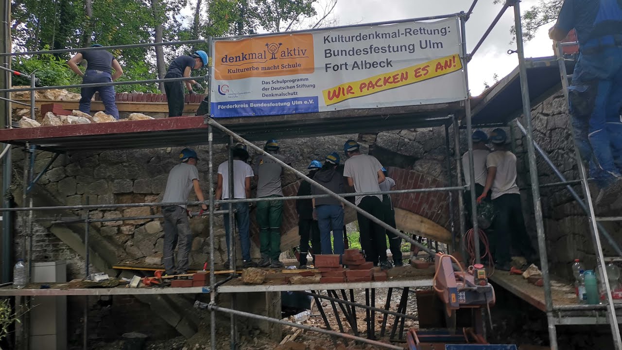 Restaurierung im Fort Albeck - Schülerbauhütte 2024