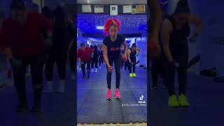 #tiktok #baile #zumbacardio #danceworkout #ejercicio #dance #zumbacoreo #danceexercise