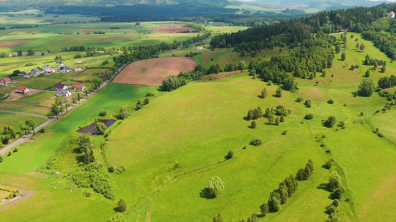 DZIAŁKA Z PIĘKNYM WIDOKIEM I POTENCJAŁEM INWESTYCYJNYM - Działka - Sprzedaż - Kamiennogórski, Kamienna Góra / Krzeszów