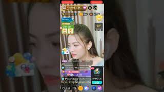 Bigo Live Em Gái Ngồi Vô Tình Lộ Ti Lộ Num Em Gái Xinh Đẹp Và Quyến Rũ