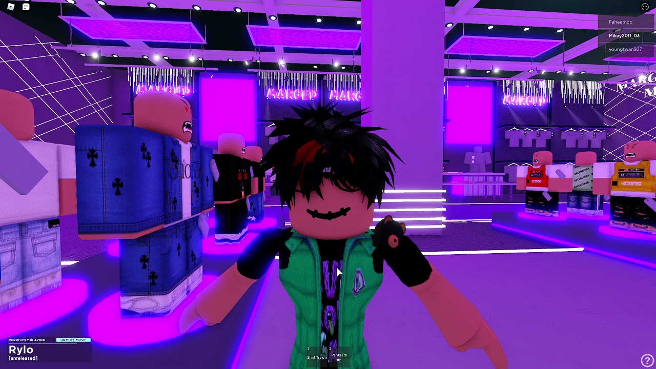 ONE OF THE BEST CLOTHING STORES IN ROBLOX YouTube