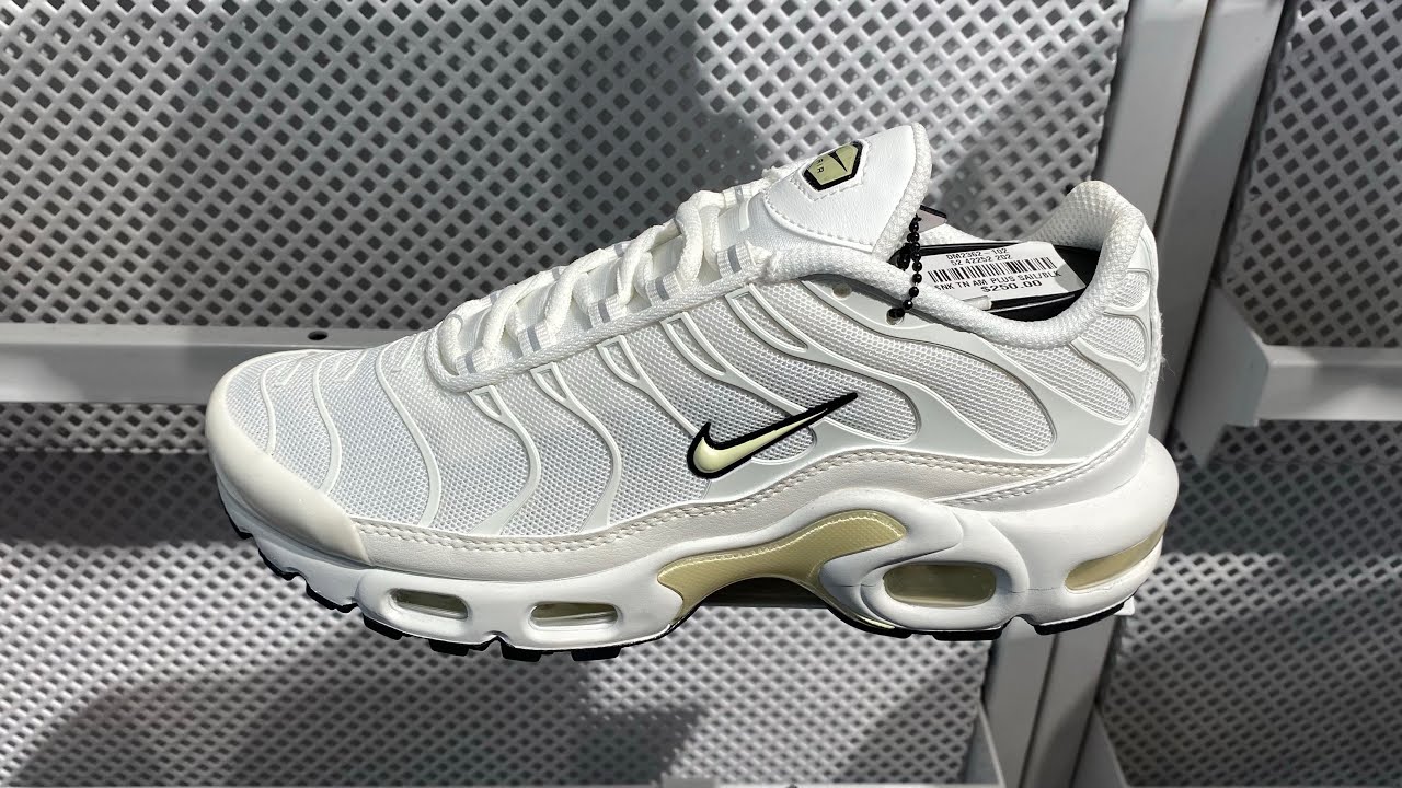 ナイキ エア マックス プラス ウィメンズシューズ / Nike Air Max Plus Women’s Shoes DM2362-102 Sail Nike Air Max Plus (Sail/ Black/ Alabaster) - Style Code: DM2362