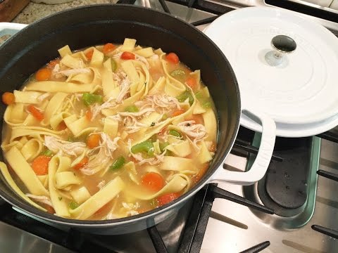 HOMEMADE CHICKEN NOODLE SOUP