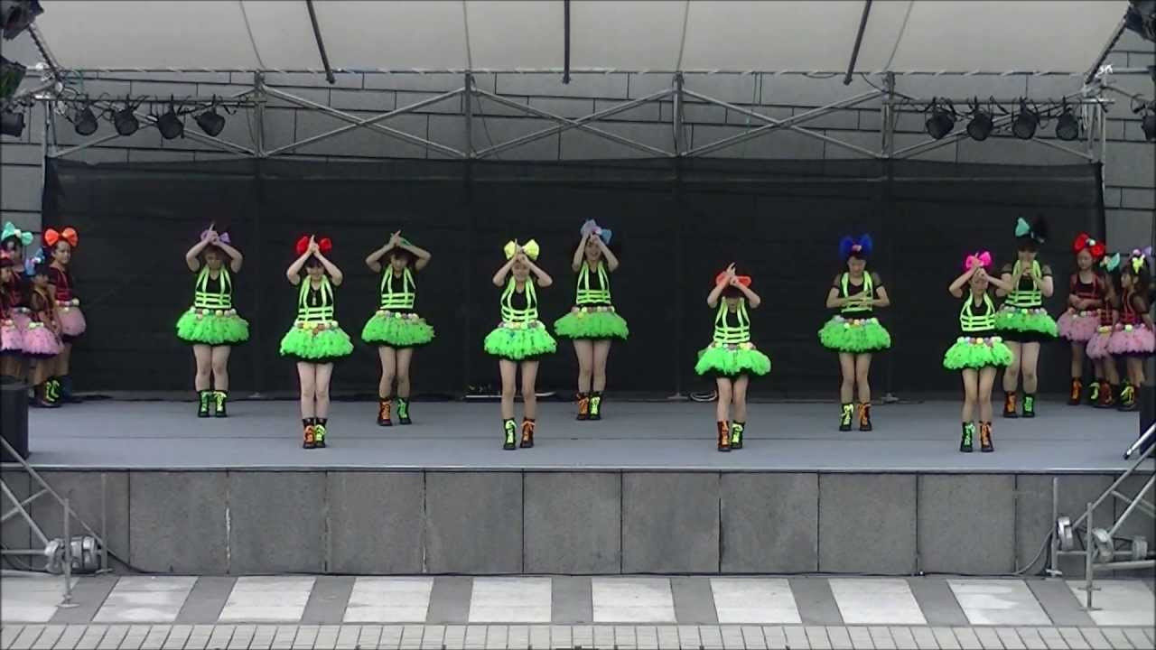 にんじゃりばんばん　きゃりーぱみゅぱみゅ　水戸黄門まつり２０１３