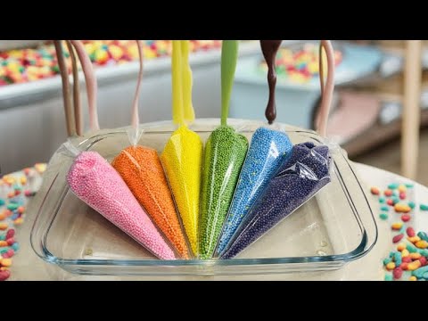 Mixing up a batch of glitter glue slime — The Masterpiece Studio HQ