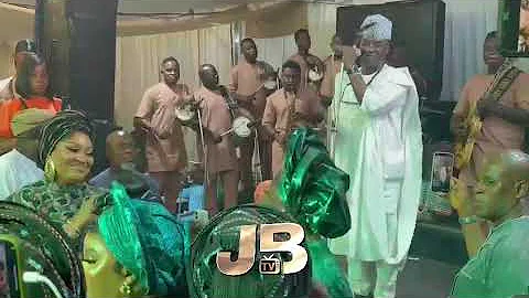 JOYOUS MOMENT WASIU AYINDE FINALLY RECOGNIZED HIS BIOLOGICAL SON FROM BISOLA BADMUS LIVE ON  STAGE