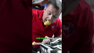 Uzayda Puding Yemek