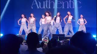 tripleS (트리플에스) LOVElution - 