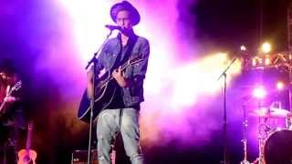 Cody Simpson performing "Paradise" at Universal Studio's 3/14/14