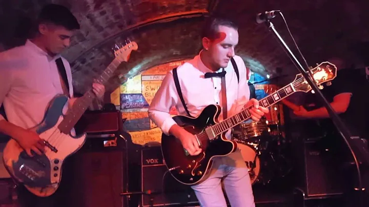 The Cavern - Aden and Billy - Johnny B  Goode (Cov...