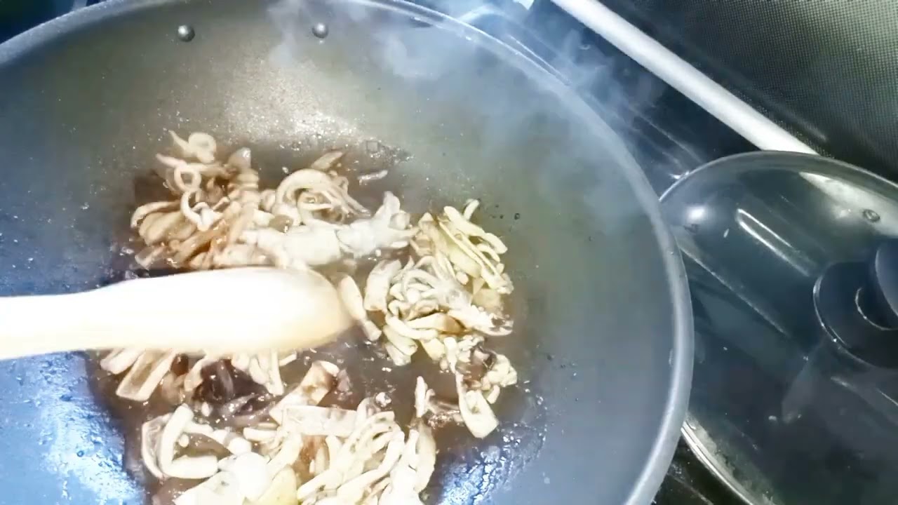 stir fried squid with coconut milk