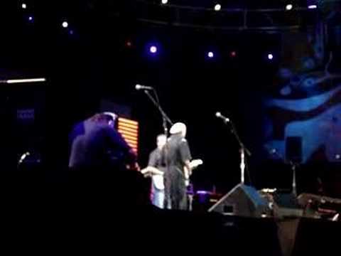 Buddy Guy w/ Eric Clapton: Hoocie Coochie Man
