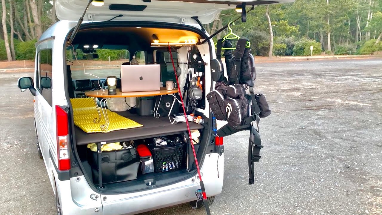 Сделал рыбацкую комнату на малолитражке | Автомобильный лагерь