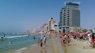 Эпидемия закончилась? Жара пришла в Израиле. Пляжи Тель Авива заполнены людьми.