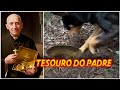 Cachorro descobre um tesouro escondido por um padre Famoso