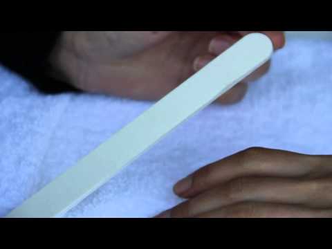 How to File Fingernails Without Causing Split Nails