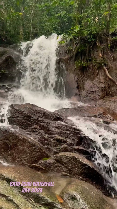 Healing 9.3 Batu Asah Waterfall