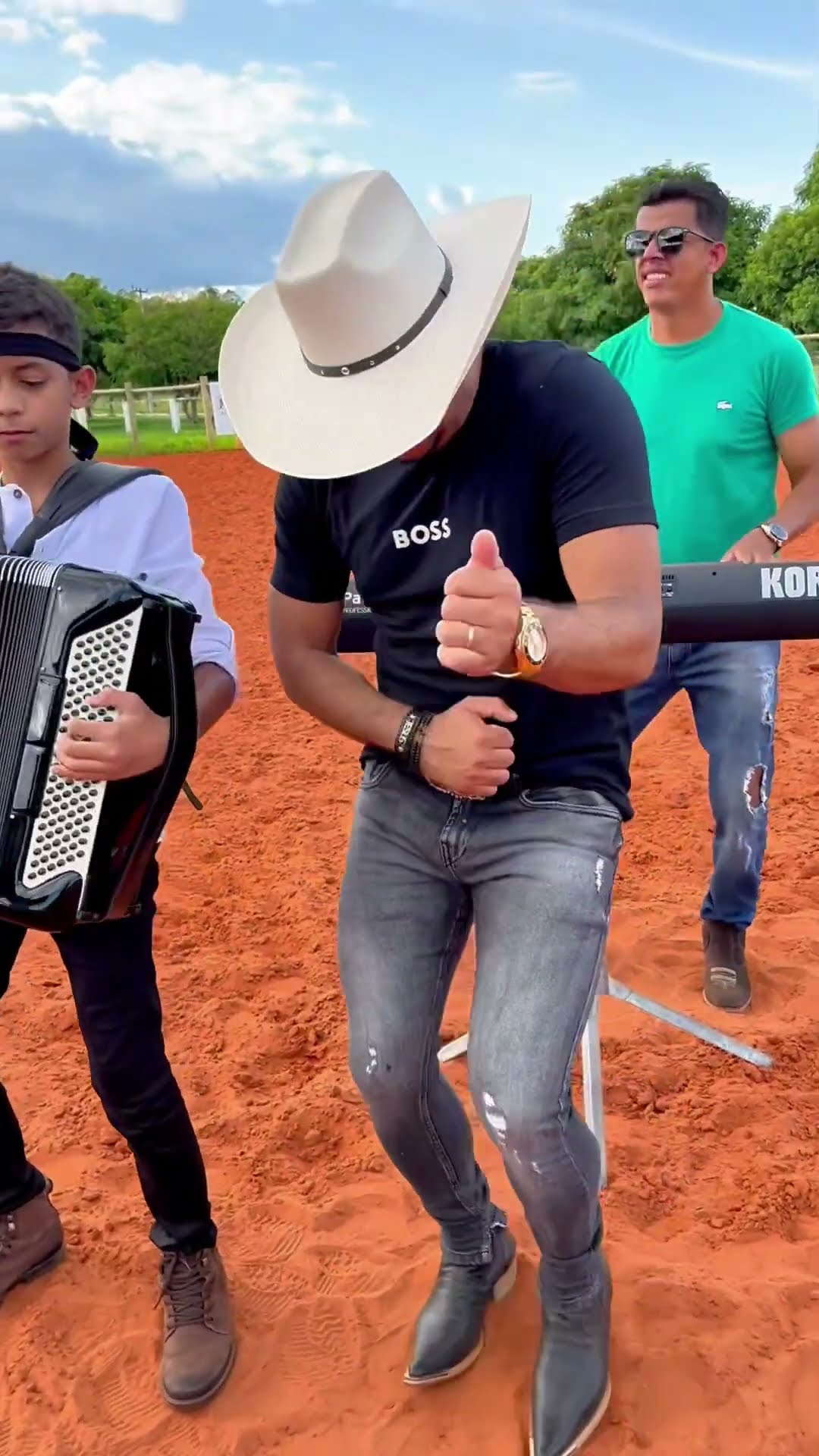 Quem é que gosta do forró do meu Goiás deixa um comentário? #boanoiteee
