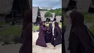 Cantik Tak Harus Terbuka  muslimahindonesia hijab hijabstyle ootdhijab