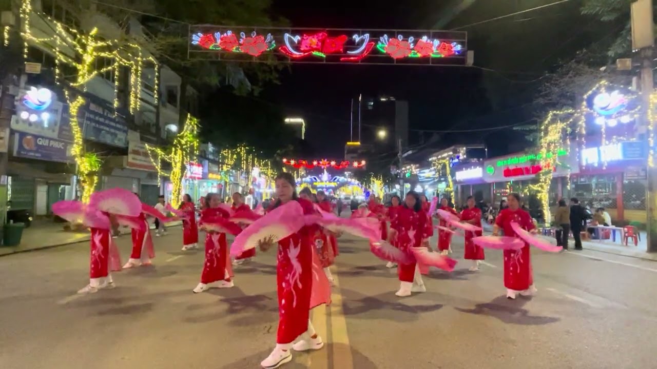 chào mừng kỷ niệm ngày Quốc tế ngày 8 tháng 3