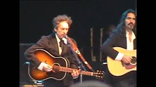 Video thumbnail of "Bob Dylan — Visions of Johanna / Don't Think Twice, It's All Right. 2001"