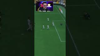 Burak Yukardan İstedi Efkan Atamadı Topu... Burak Oyunda Resimi