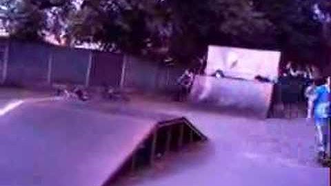 middlewich sk8 park!!