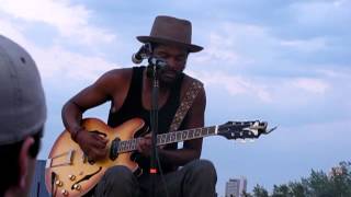 Gary Clark Jr. - When My Train Pulls In (Live) @ Barefoot At The Belmont chords