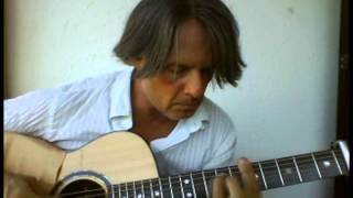 Fabrizio Pieraccini play "Antonella's Birthday" an original Tommy Emmanuel's song