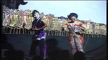 Live Wayang Kulit. Ki MPP Bayu Aji - Lakon Pandowo Boyong. Bt. Gareng Semarang, Eka Kebumen dkk.