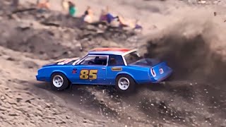 1/64 Scale Cars Hillclimb Racing Crash Compilation 1000 fps