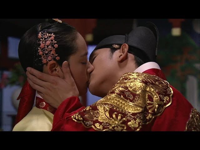 【TVPP】Kim Soo Hyun - Eventually Make A Pair, 김수현 - 이제야 둘이 하나가 되는군 @ Moon Embracing the Sun