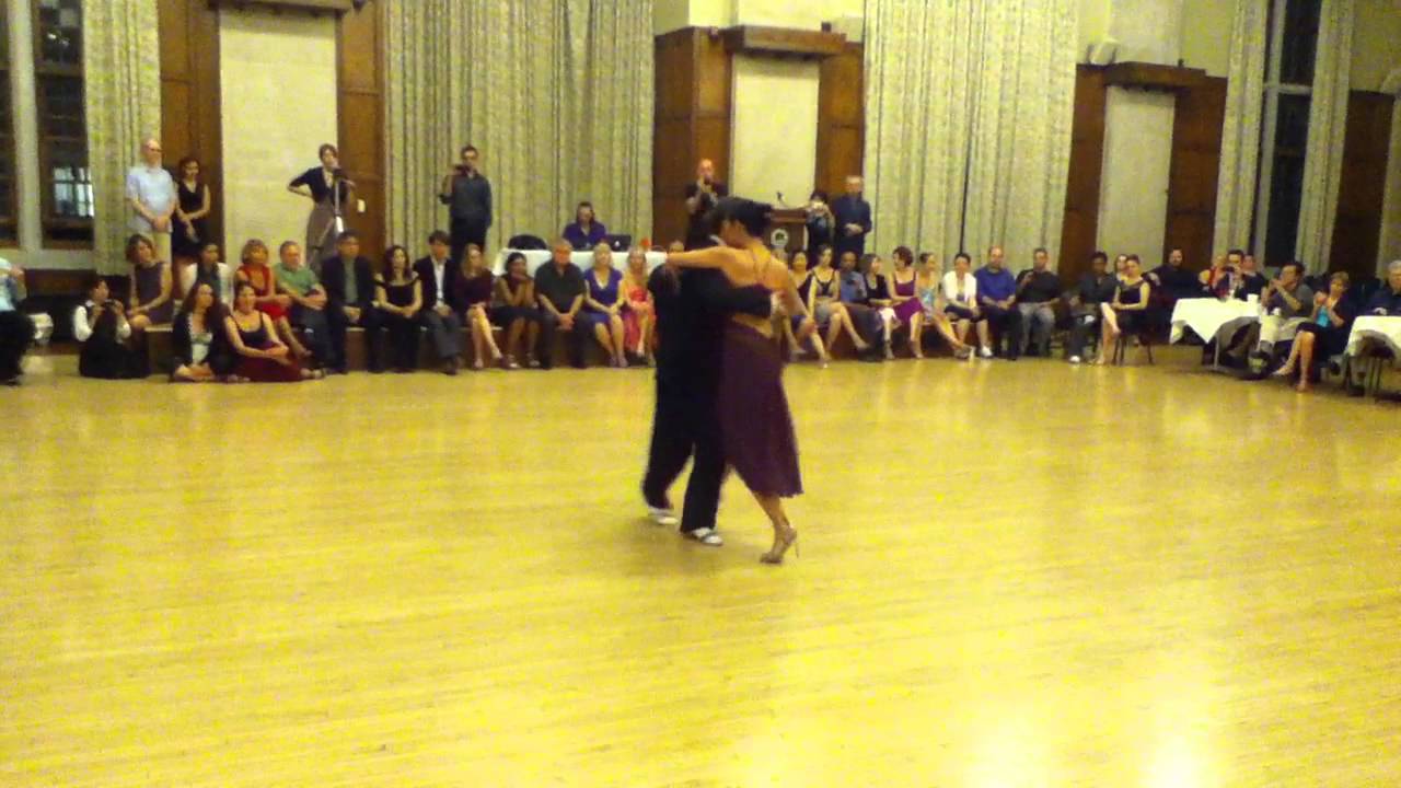Michelle y Joachim Perform to Biagi's VIEJO PORTÓN at the University of Michigan in 2013