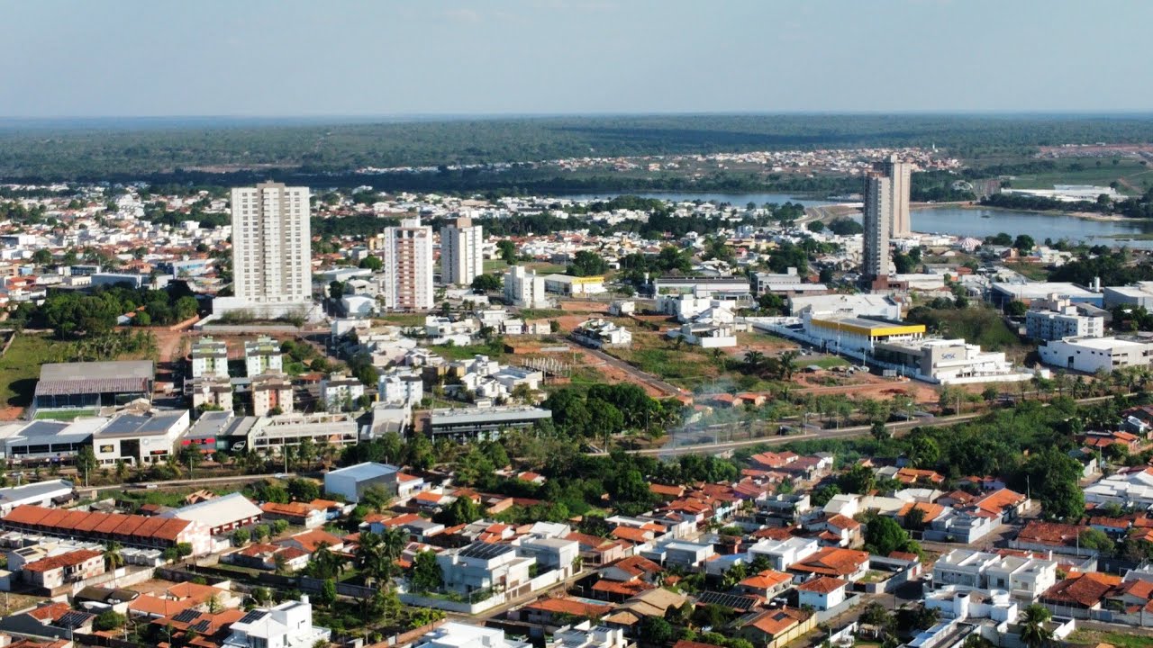 Sobrevoando Sobre a Segunda a Maior Cidade do (TO) Araguaína Conhecida Como a Capital do Boi Gordo
