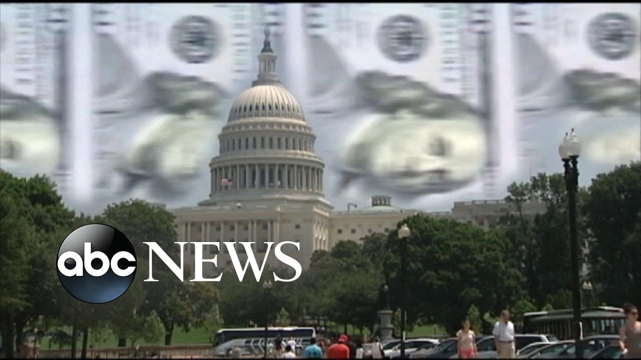 Sen. Tina Smith discusses push for green energy in infrastructure bill