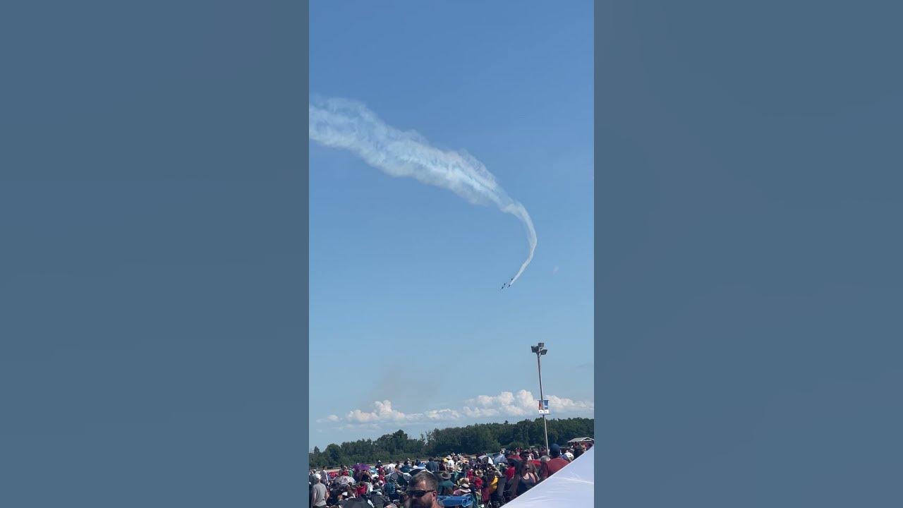 Oshkosh Air venture Air show Wisconsin YouTube