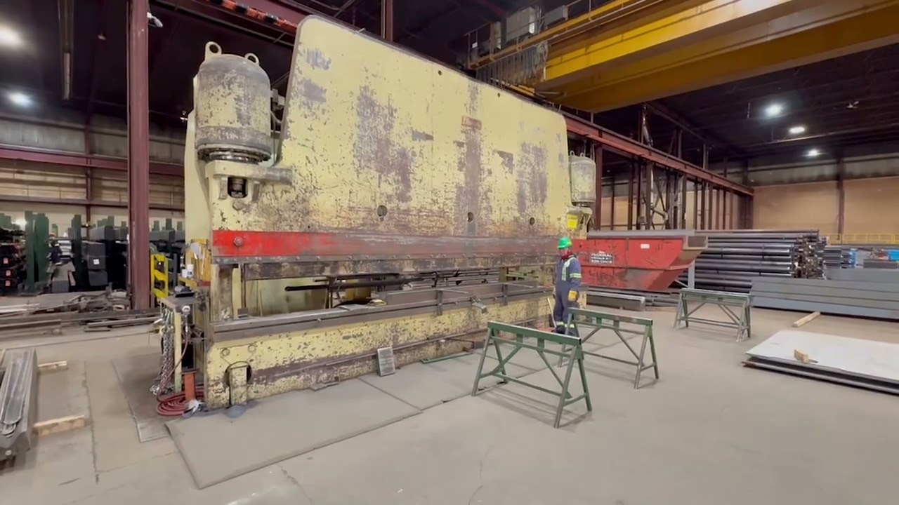 600 Ton x 22' Pacific Press Brake