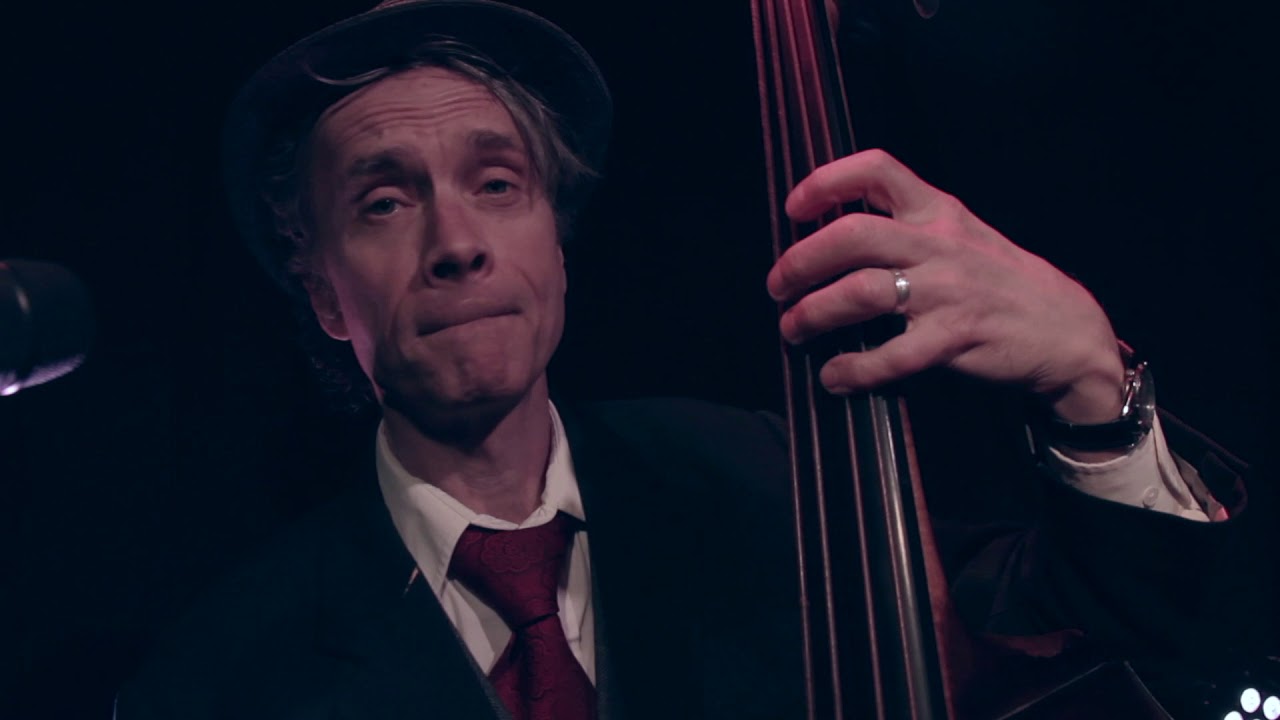 Brandon Isaak Live at Tractorgrease Studio