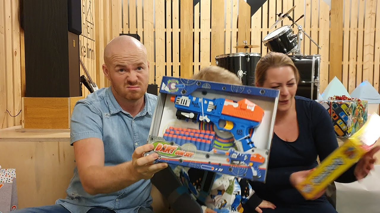 🎥 Sünnipäeva VLOG:  Hedon sai 5🎉! UNBOXING - avame kõik koos kingitusi!