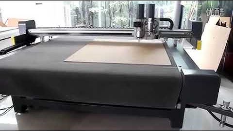 AOKE sample box cutter CNC conveyor flatbed cutting plotter corrugated carton die cut machine