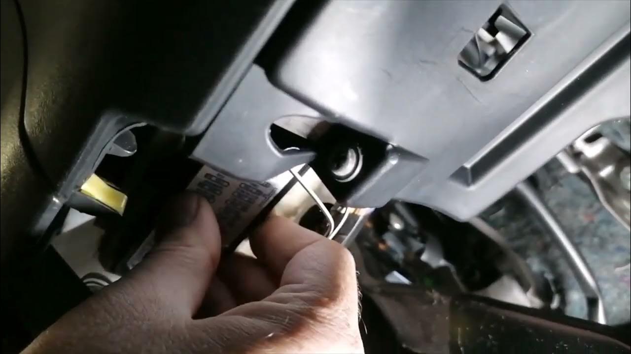 Toyota Auris Fuse Box Location - YouTube