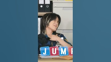 Just Yeonjun picking up anything to hit Beomgyu😭#txt