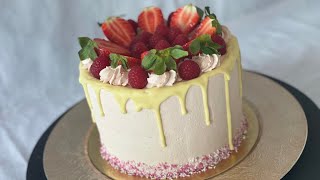 Einfache Geburtstagstorte: Lecker und schnell! Fruchtige Torte mit einer Himbeer-Mascarpone-Creme